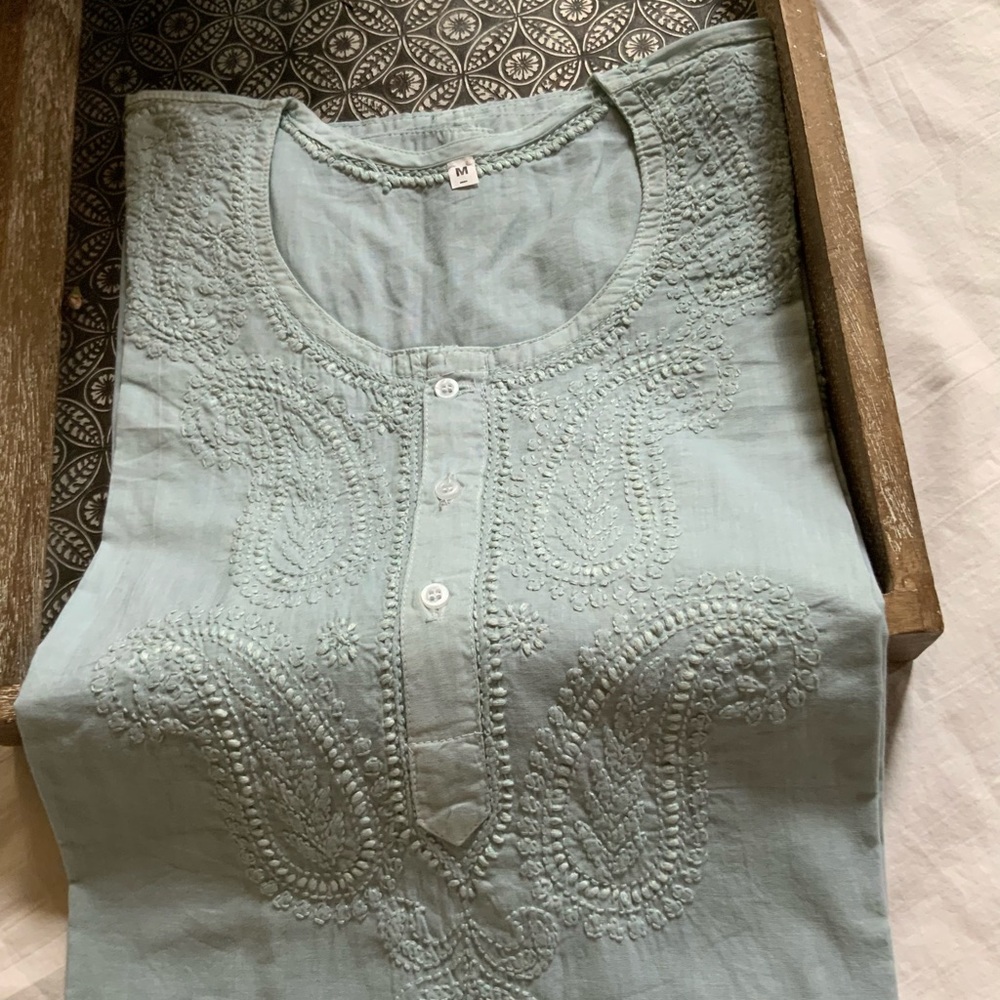 Tunic Woman’s Long Sleeve Hand Embroidered 100% Cotton Paisley Design Green blue